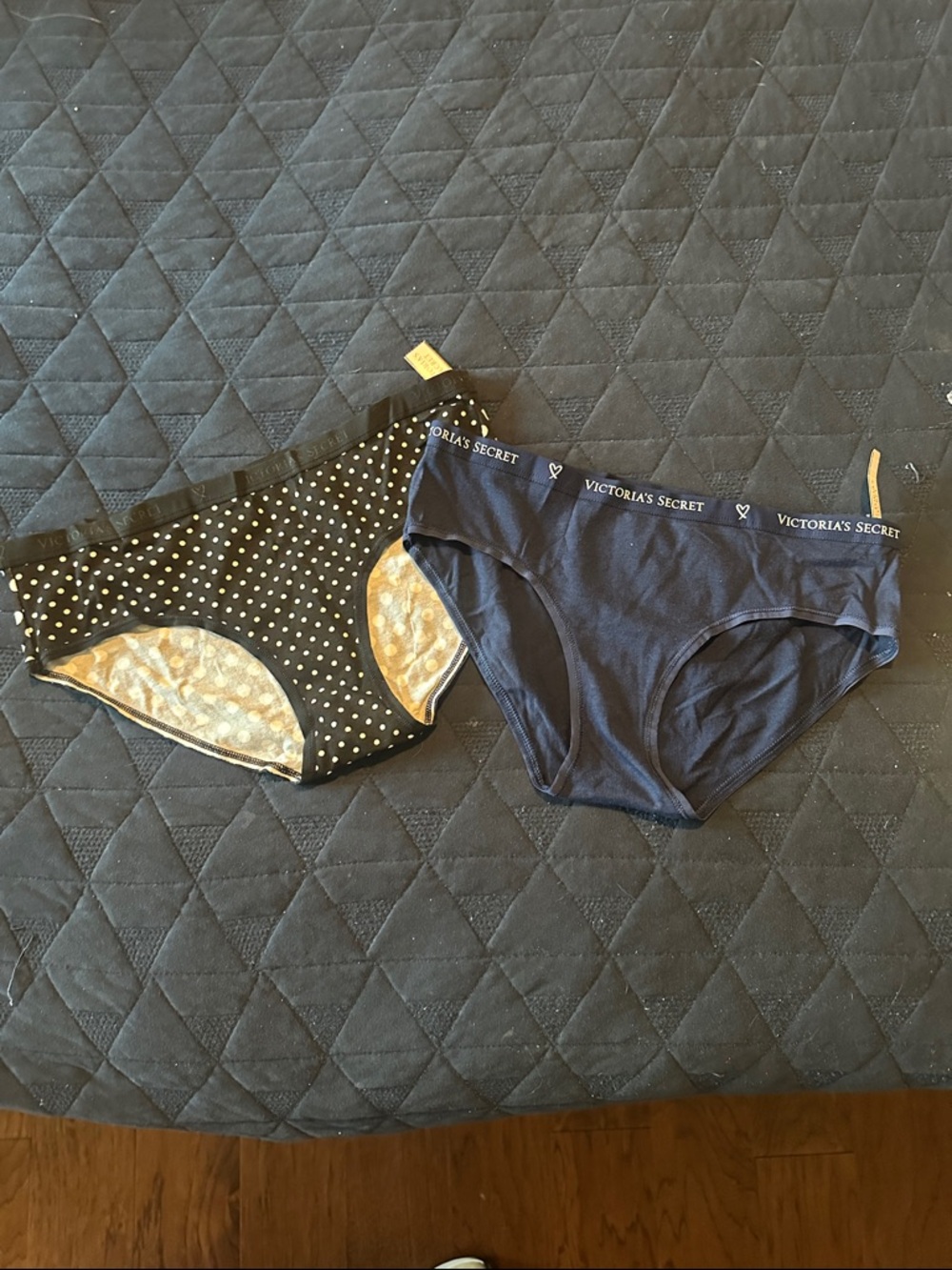 Victoria's Secret Navy & Black Polka Dot Hiphugger - Size Small - NWT